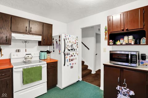 Kitchen at 1515 Canterbury Drive, Shelbyville, IN