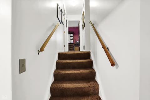 Stairs — 1515 Canterbury Drive, Shelbyville, IN