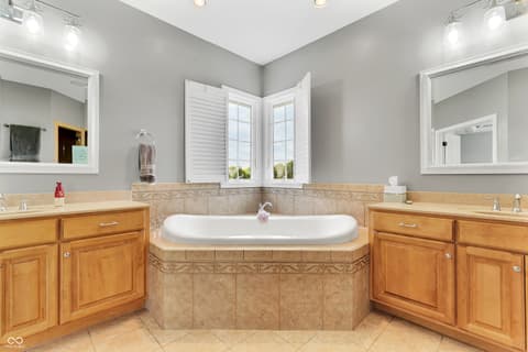 Photo of 10158 Sanctuary Drive, Brownsburg, IN