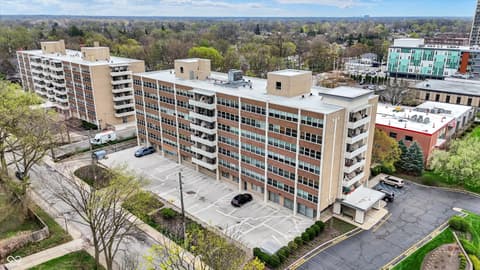 Photo of 3965 N Meridian Street, Indianapolis, IN