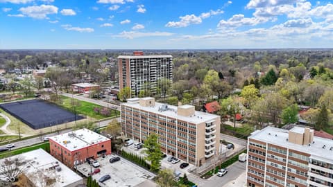 Photo of 3965 N Meridian Street, Indianapolis, IN