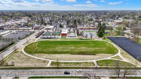 Photo of 3965 N Meridian Street, Indianapolis, IN