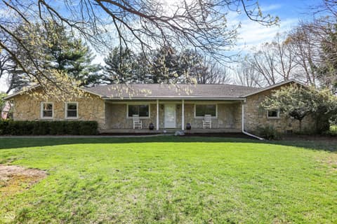 8101 Eaton Court