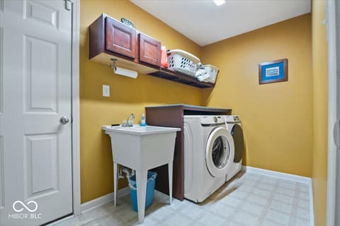 Photo of 1075 Lazio Court, Greenwood, IN