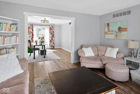 Photo of 6226 Headwaters Trail, Fort Wayne, IN