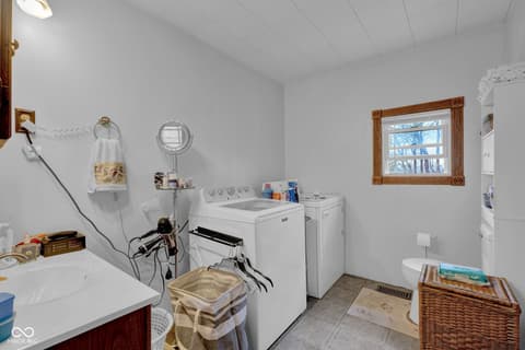 Laundry room at 8488 S Riser Drive, Nineveh, IN
