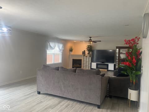 Photo of 6425 Bonneville Drive, Indianapolis, IN