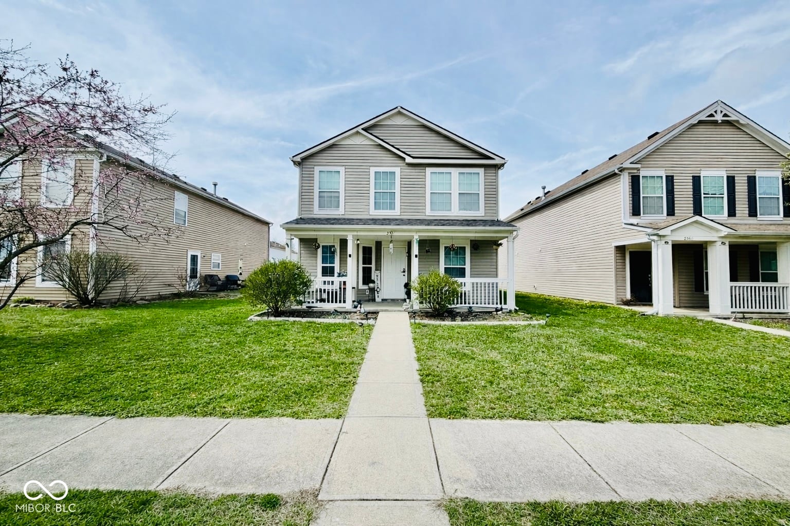 Front exterior at 2354 Blackthorn Drive, Franklin, IN