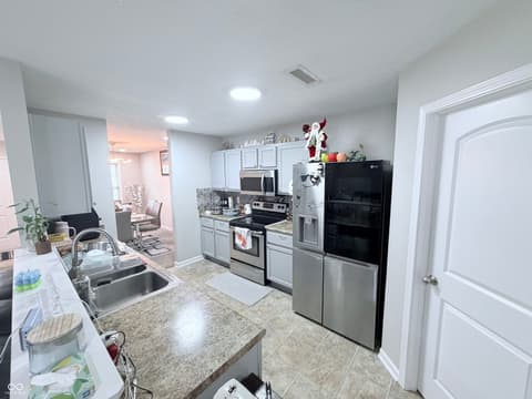Kitchen at 2354 Blackthorn Drive, Franklin, IN