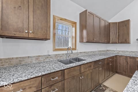 Photo of 6426 State Rd 142, Martinsville, IN