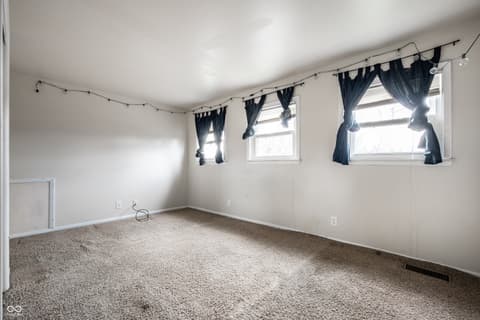 Photo of 1502 N Linwood Avenue, Indianapolis, IN