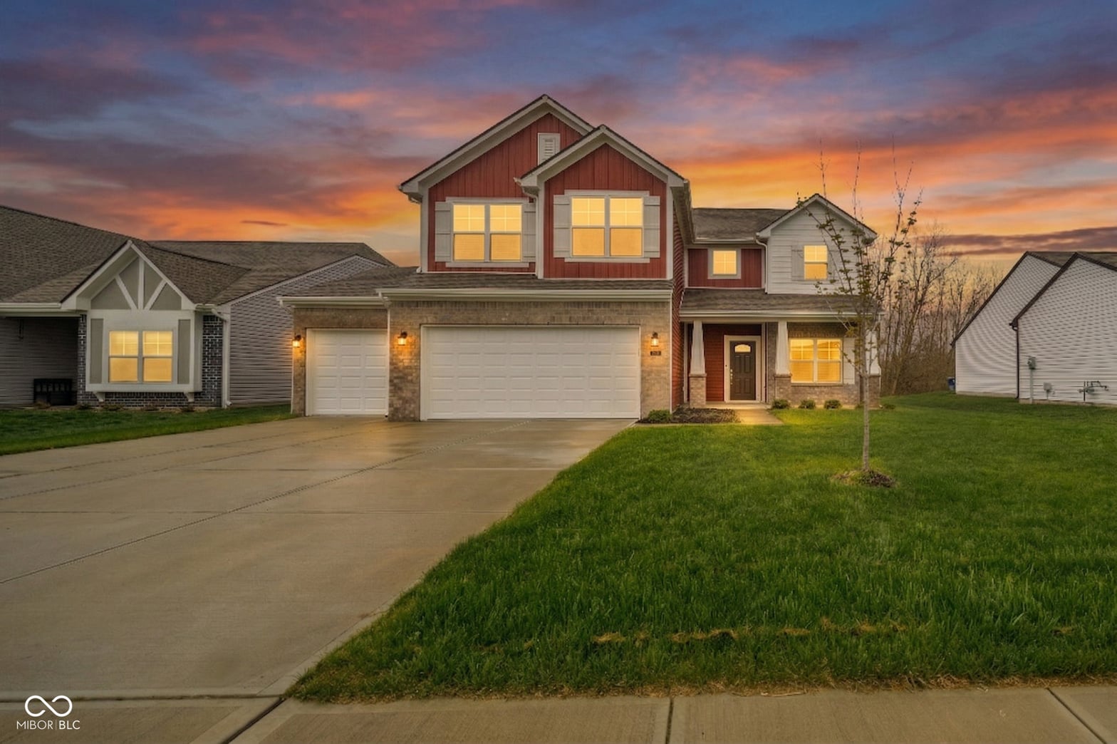 Photo of 1198 Supernova Drive, Franklin, IN
