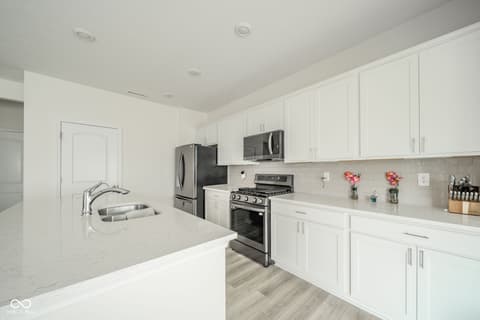 Photo of 1198 Supernova Drive, Franklin, IN