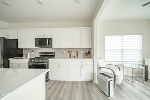 Photo of 1198 Supernova Drive, Franklin, IN