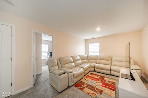 Photo of 1198 Supernova Drive, Franklin, IN