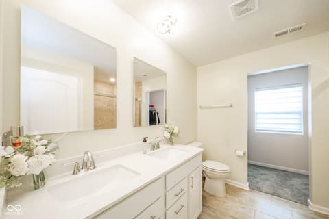 Photo of 1198 Supernova Drive, Franklin, IN