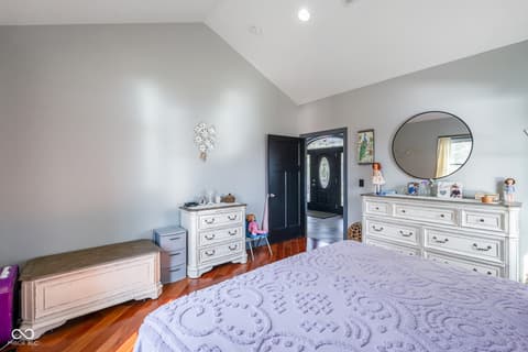 Photo of 220 N Jefferson Street, Nashville, IN