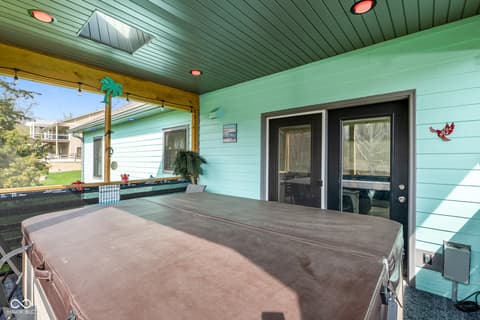 Photo of 220 N Jefferson Street, Nashville, IN