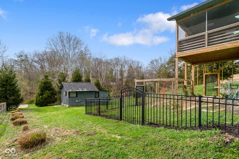 Photo of 220 N Jefferson Street, Nashville, IN
