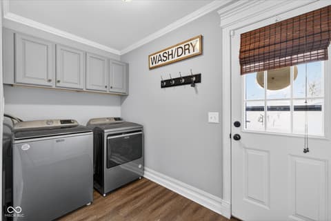 Laundry room at 981 Denali Drive, Spencer, IN