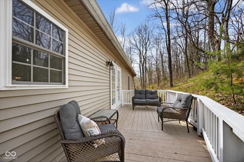 Outdoor living area at 981 Denali Drive, Spencer, IN