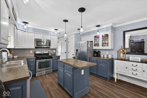 Kitchen at 981 Denali Drive, Spencer, IN