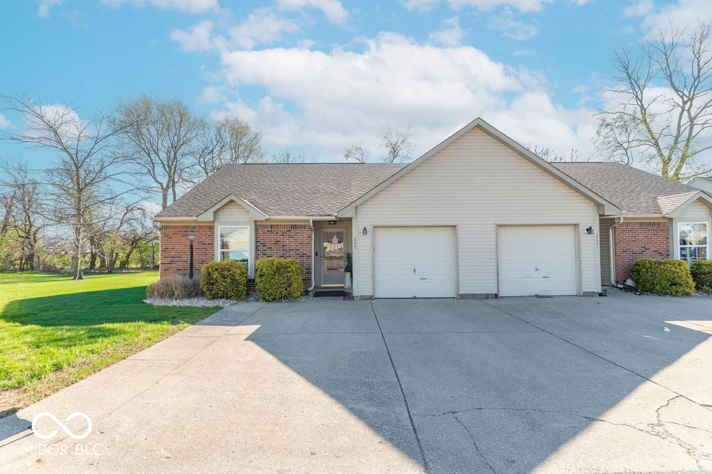 Photo of 205 Woodberry Drive, Danville, IN