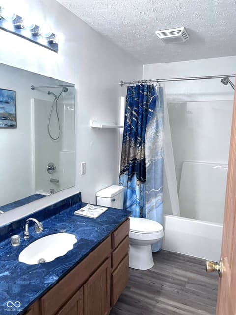 Photo of 4195 Knollwood Court, Franklin, IN