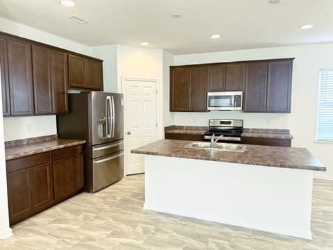 Photo of 5115 Triple Crown Way, Indianapolis, IN