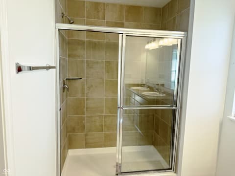 Photo of 5115 Triple Crown Way, Indianapolis, IN