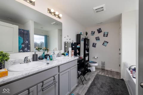 Bathroom at 3009 Lennon Lane, Indianapolis, IN