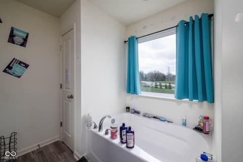 Bathroom at 3009 Lennon Lane, Indianapolis, IN