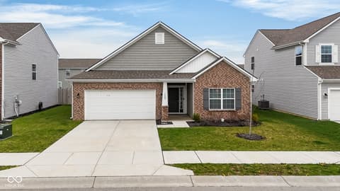 1450 Bigleaf Drive