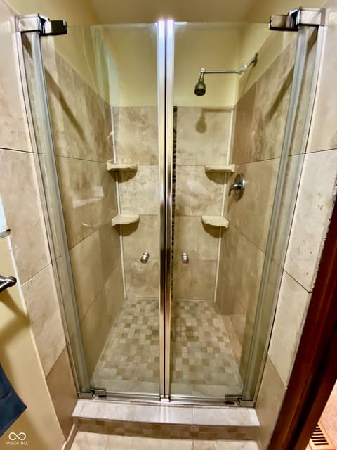 Primary bathroom at 7989 E County Road 200 N, Avon, IN