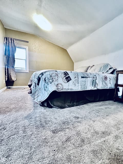 Loft — 7989 E County Road 200 N, Avon, IN