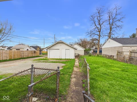Photo of 1525 Noble Street, Anderson, IN