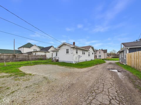 Photo of 1525 Noble Street, Anderson, IN
