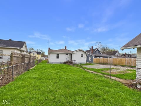 Photo of 1525 Noble Street, Anderson, IN