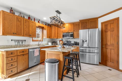Photo of 2093 Iroquois Trail, Columbus, IN