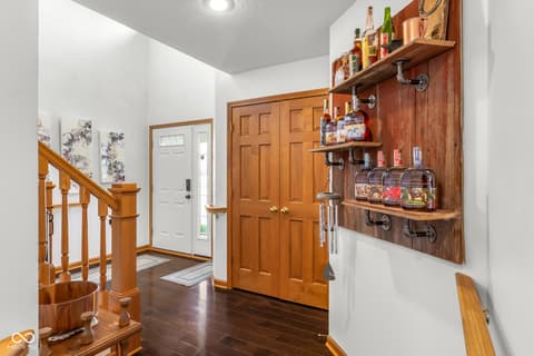 Photo of 2093 Iroquois Trail, Columbus, IN