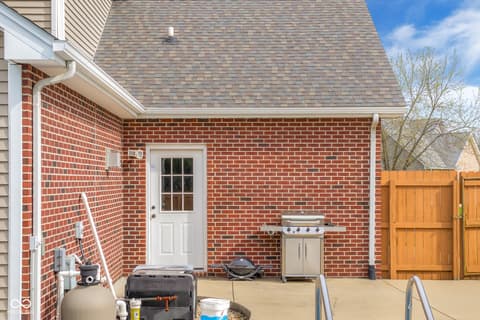 Photo of 2093 Iroquois Trail, Columbus, IN