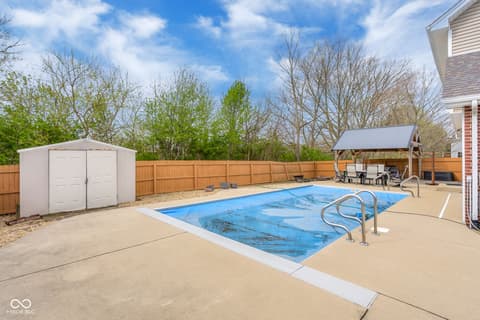 Photo of 2093 Iroquois Trail, Columbus, IN