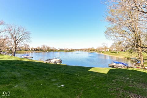 Lake — 7321 Harbour Point, Indianapolis, IN