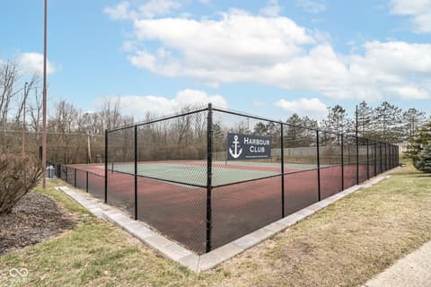 Tennis Court — 7321 Harbour Point, Indianapolis, IN