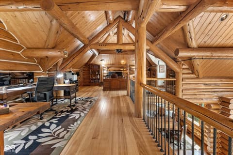 Home office at 7839 W Bellsville Pike, Nashville, IN