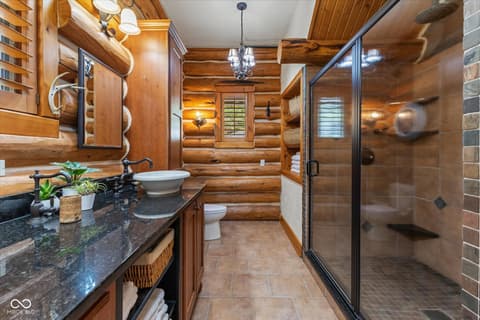 Bathroom at 7839 W Bellsville Pike, Nashville, IN