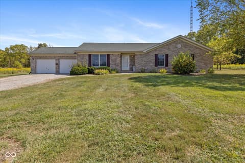 Front exterior at 7839 W Bellsville Pike, Nashville, IN