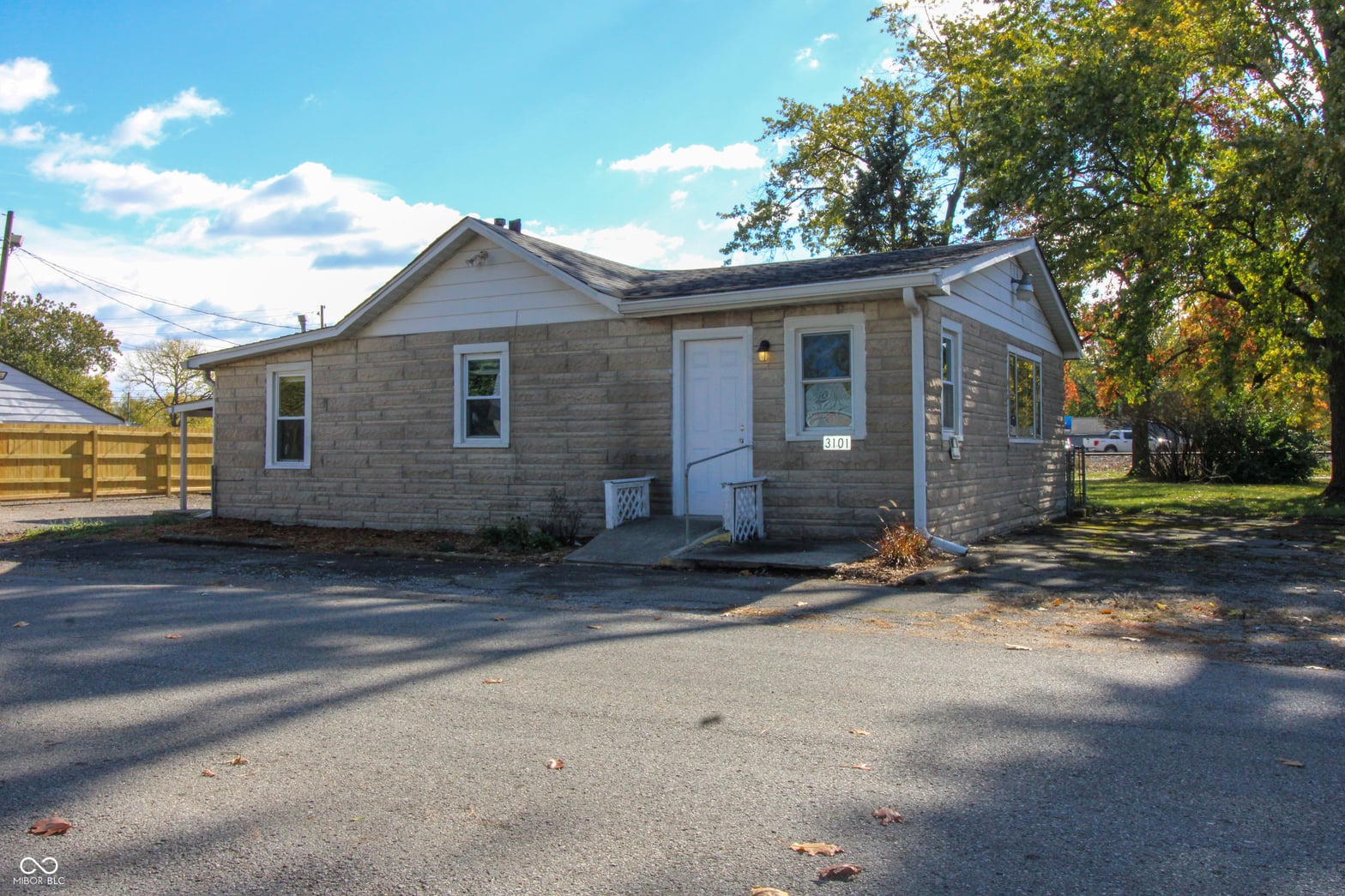 Photo of 3101 Collier Street, Indianapolis, IN