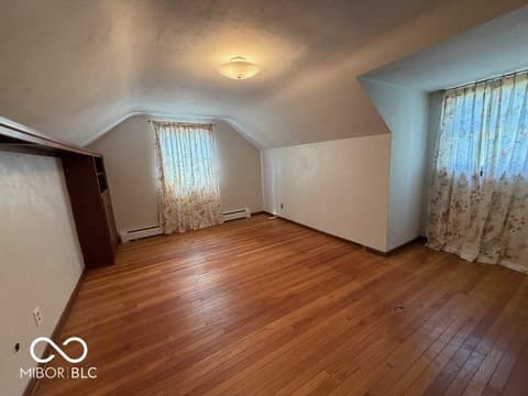 Photo of 2702 Meadowbrook Drive, New Castle, IN