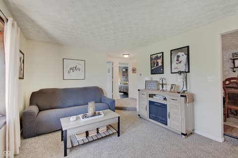 Photo of 1334 Demaree Road, Greenwood, IN